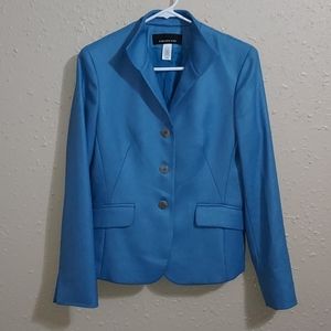Elegant light blue blazer, Slit detail on sleeve.